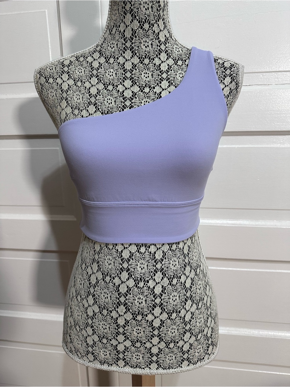 Lululemon Align Asymmetrical Bra *Light Support, C/D Cup Sz 6 Lilac Smoke Purple
